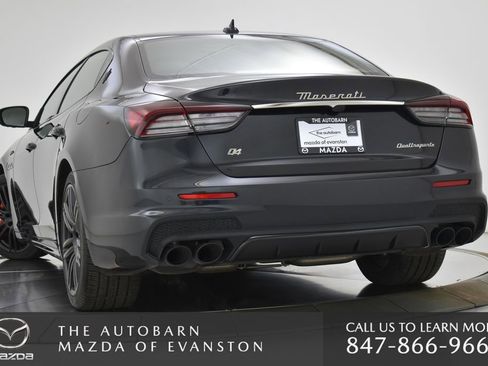 Used 2022 Maserati Quattroporte Modena Q4 image 15