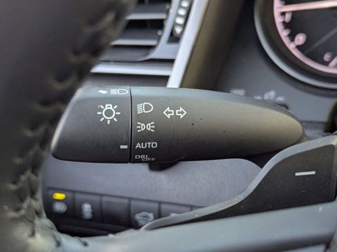 Used 2023 Toyota Camry SE w/ Convenience Package image 17