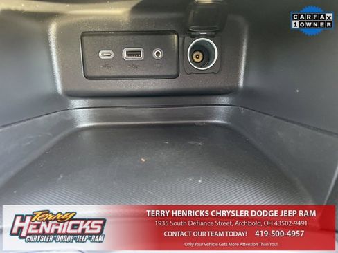 Used 2023 Chevrolet Equinox LT image 27