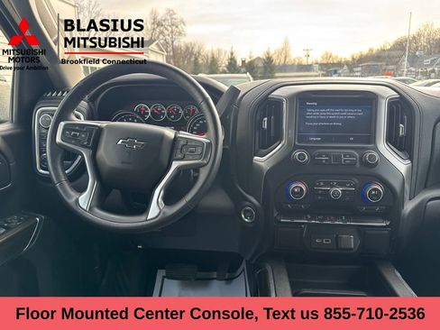 Used 2022 Chevrolet Silverado 1500 LT Trail Boss w/ Bed Protection Package image 17