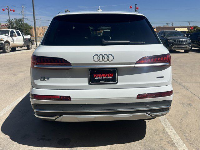 Used 2023 Audi Q7 2.0T Premium Plus w/ Premium Plus Package AWD/4WD image 8