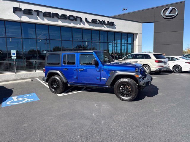 Used 2018 Jeep Wrangler Unlimited Sport AWD/4WD image 2