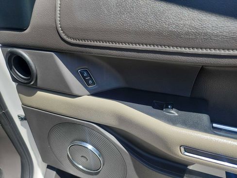 Used 2019 Ford Expedition XLT w/ Equipment Group 202A image 44