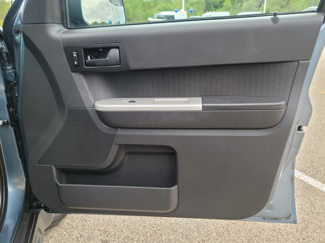 Used 2012 Ford Escape XLT FWD image 6