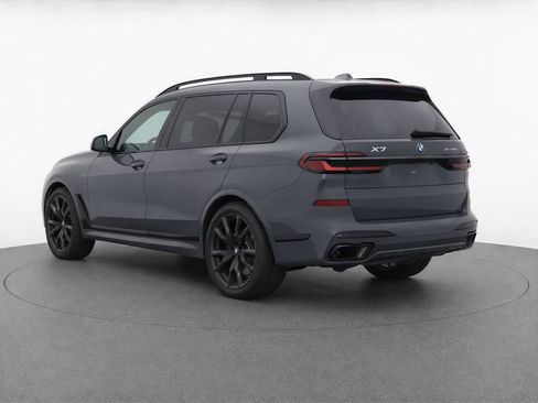 Used 2024 BMW X7 xDrive40i w/ M Sport Package AWD/4WD image 5