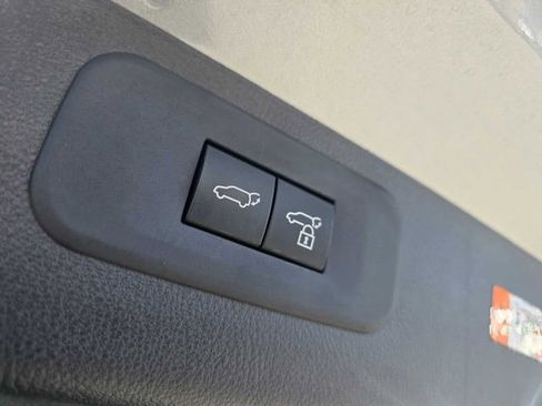 Certified 2025 Lexus TX 350 FWD w/ Technology Package image 16