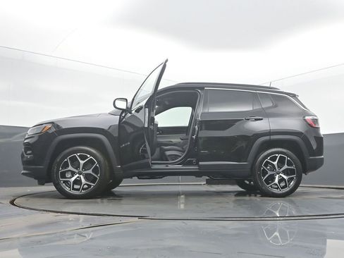 New 2026 Jeep Compass Limited image 47