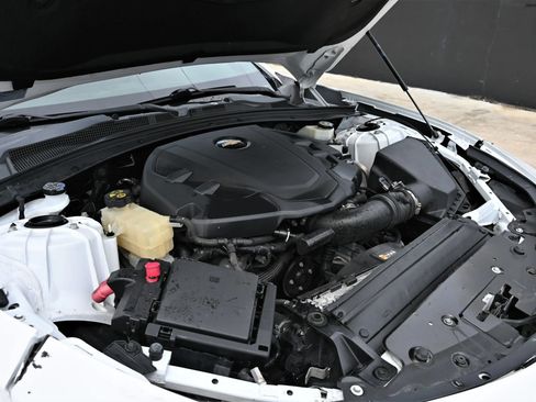 Used 2020 Chevrolet Camaro LT RWD image 19