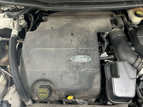 Used 2014 Ford Explorer Limited w/ Equipment Group 302A AWD/4WD image 26