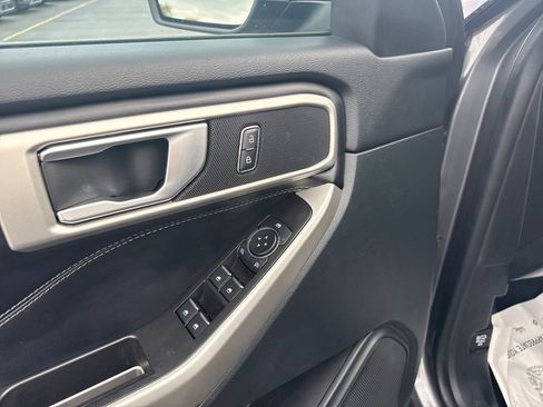 Used 2023 Ford Explorer XLT w/ Equipment Group 202A image 30