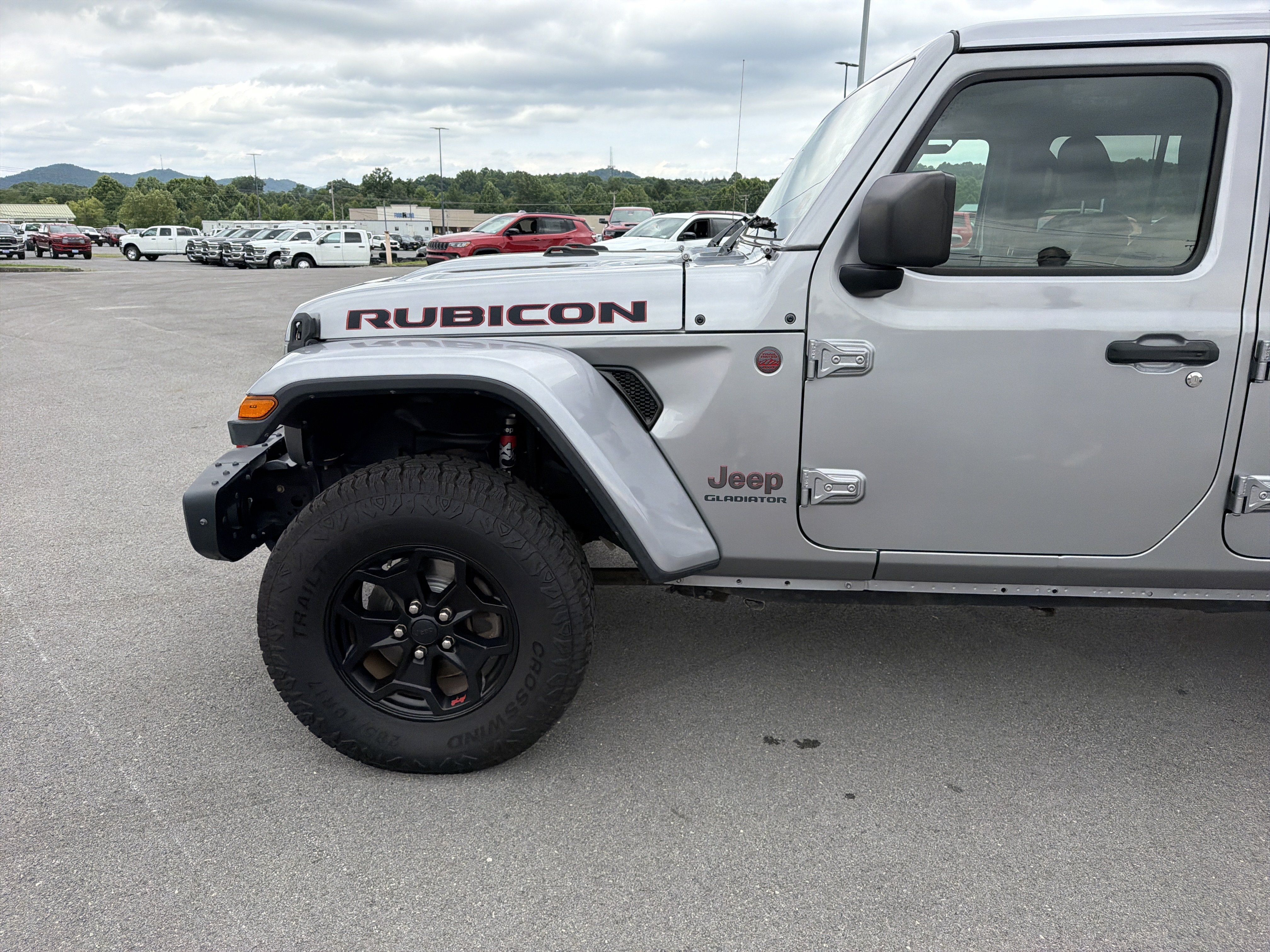 Used 2020 Jeep Gladiator Rubicon AWD/4WD image 13