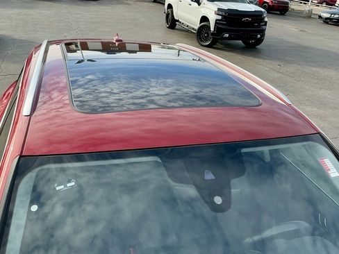 Used 2018 Audi Q5 2.0T Premium Plus w/ Premium Plus Package image 12