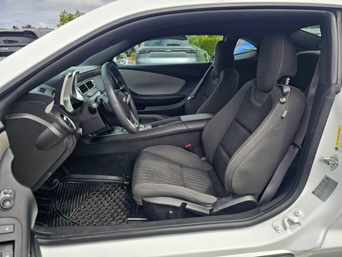 Used 2013 Chevrolet Camaro LS RWD image 18