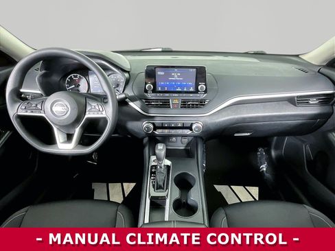 Certified 2022 Nissan Altima 2.5 S w/ Driver Assist Package FWD image 7