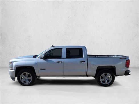 Used 2018 Chevrolet Silverado 1500 Custom w/ Texas Edition image 8