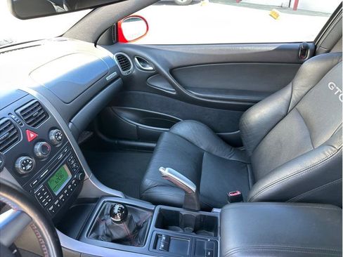 Used 2005 Pontiac GTO Coupe 2D image 27