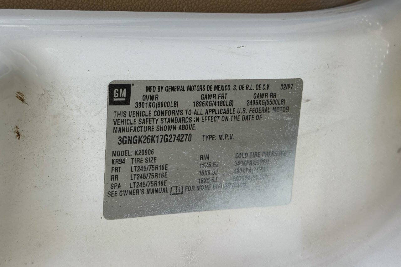 Used 2007 Chevrolet Suburban 2500 LT AWD/4WD image 19
