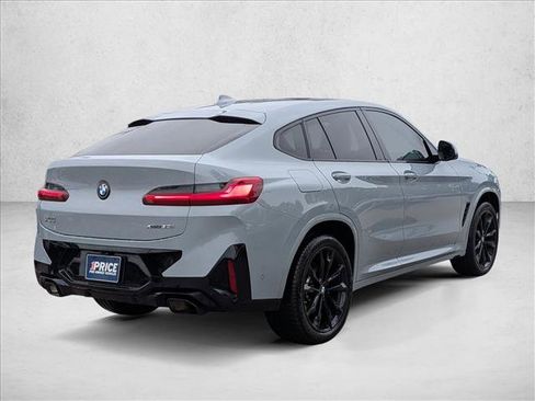 Used 2024 BMW X4 xDrive30i w/ Premium Package AWD/4WD image 5