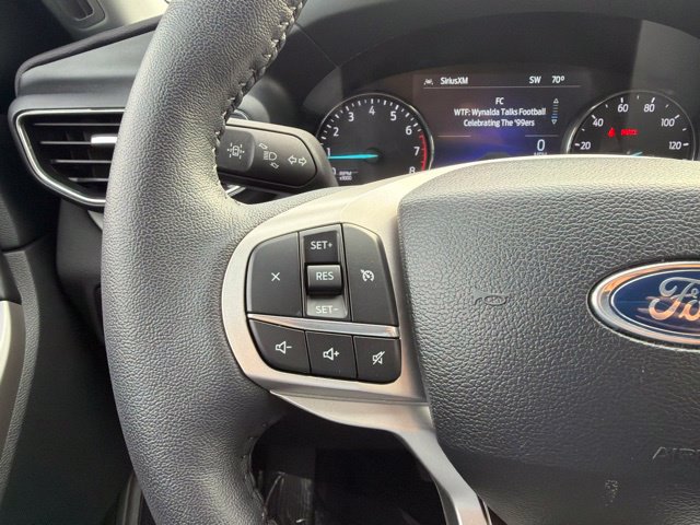 Used 2024 Ford Explorer XLT w/ Equipment Group 202A AWD/4WD image 36