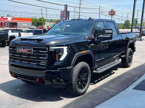 New 2026 GMC Sierra 2500 AT4 w/ Technology Package AWD/4WD image 7
