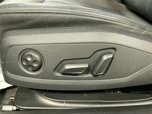 Used 2018 Audi A5 2.0T Premium Plus image 10