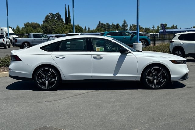 New 2026 Honda Accord SE image 3