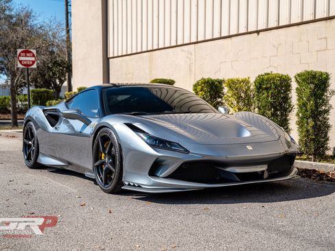 Used 2021 Ferrari F8 Tributo image 1