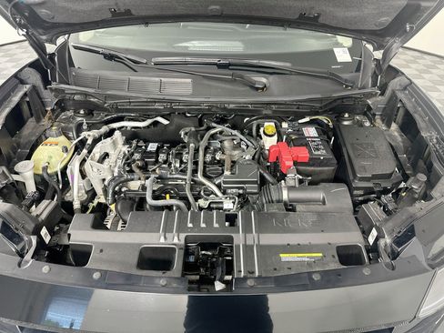 Used 2025 Nissan Kicks S FWD image 31