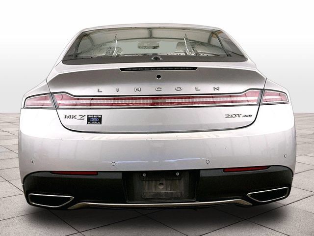 Used 2019 Lincoln MKZ Reserve AWD/4WD image 4