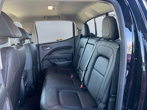 Used 2019 Chevrolet Colorado ZR2 w/ ZR2 Midnight Special Edition image 14