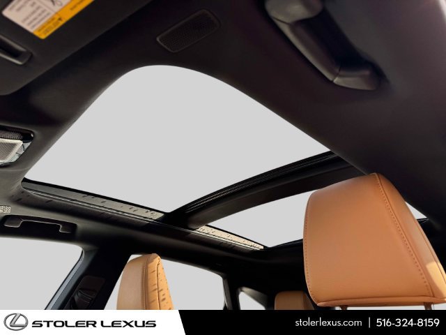 Used 2023 Lexus RX 350 w/ Accessory Package (2T) AWD/4WD image 24