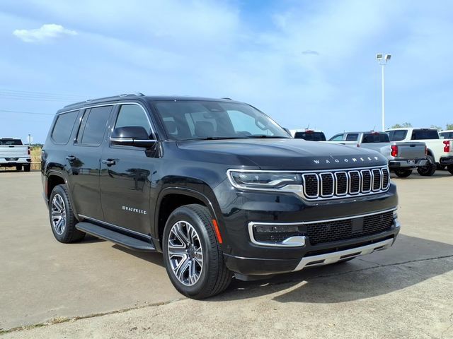 Used 2024 Jeep Wagoneer Series II w/ Flexible Seating Group RWD image 3
