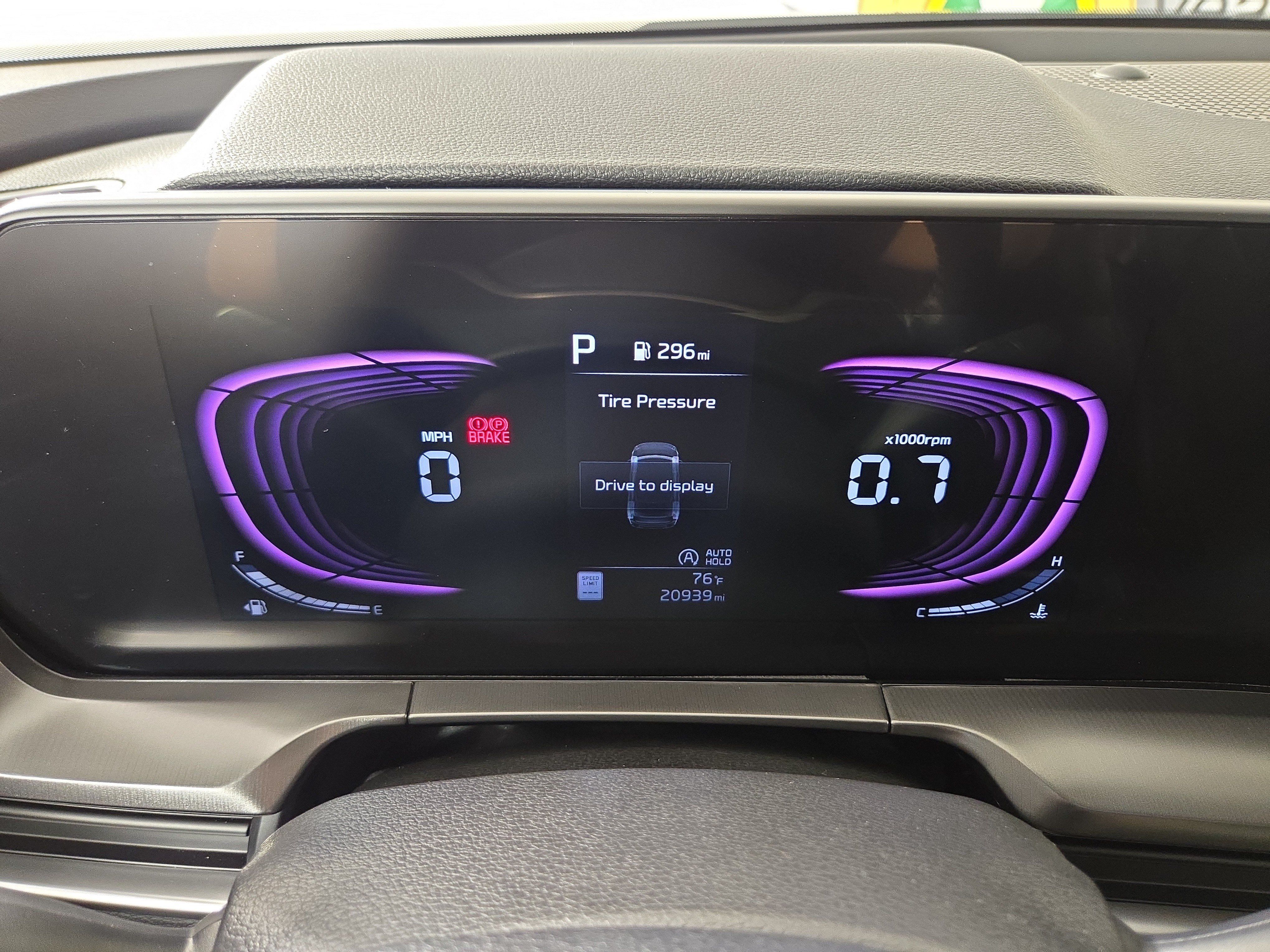 Used 2025 Kia Telluride S FWD image 18