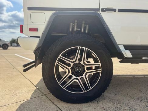Used 2018 Mercedes-Benz G 550 Squared image 24