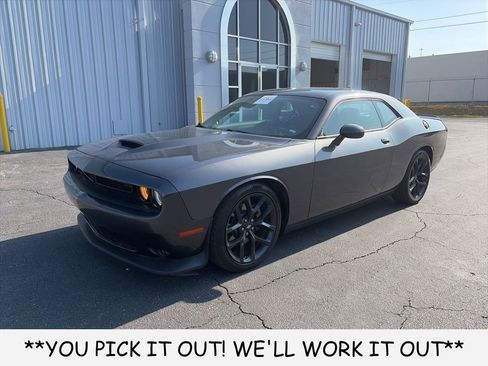 Used 2022 Dodge Challenger GT w/ Blacktop Package RWD image 3