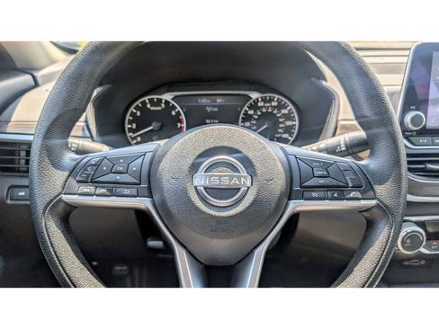 Used 2023 Nissan Altima 2.5 SV image 19