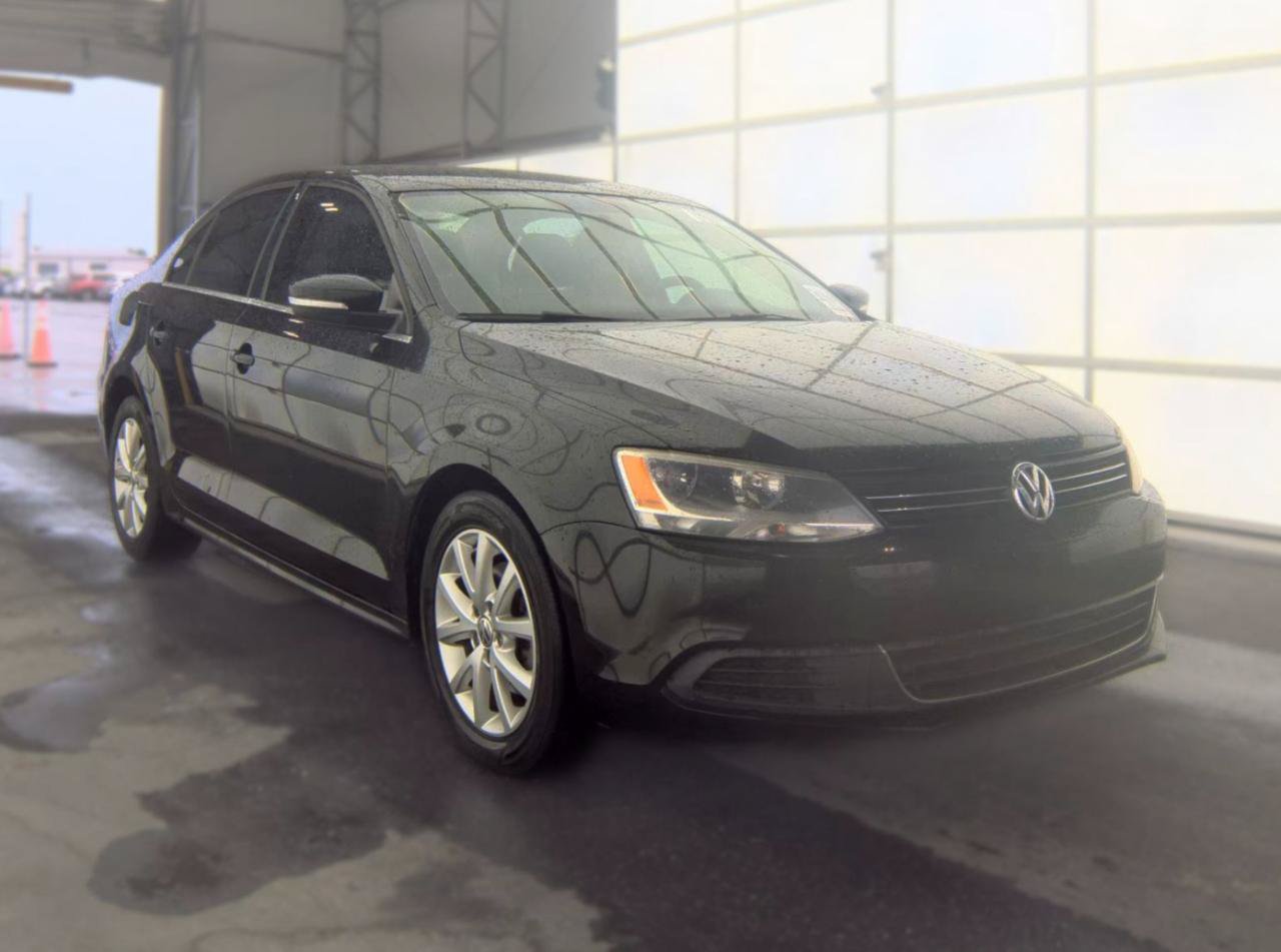 Used 2014 Volkswagen Jetta SE FWD image 3
