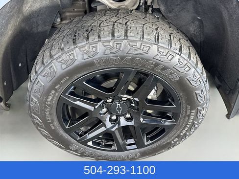 Used 2021 Chevrolet Silverado 1500 Custom Trail Boss w/ Safety Confidence Package AWD/4WD image 30