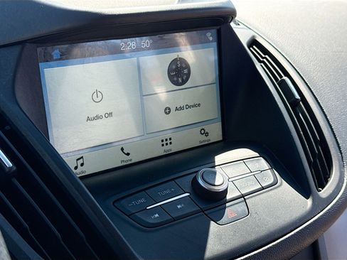 Used 2019 Ford Escape SE image 10