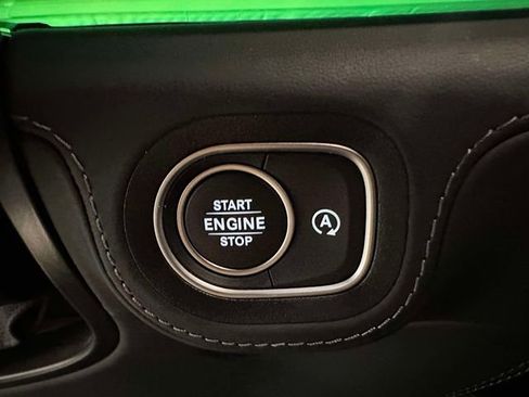 Used 2023 Mercedes-Benz Maybach GLS 600 4MATIC image 31