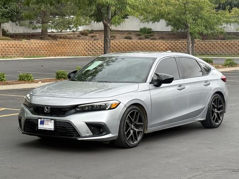 Used 2022 Honda Civic Sport Touring image 8
