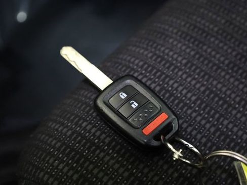 Used 2015 Honda Fit LX image 32