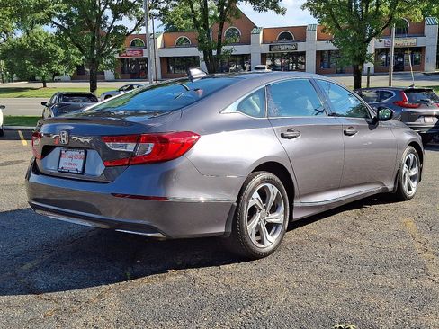 Certified 2020 Honda Accord EX image 6