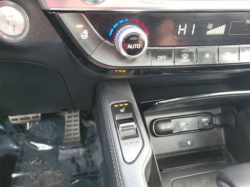 Used 2020 Kia Telluride SX image 32