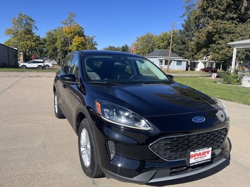 Used 2021 Ford Escape SE w/ Convenience Package AWD/4WD image 7