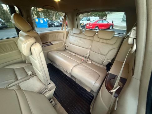 Used 2006 Honda Odyssey EX-L image 17