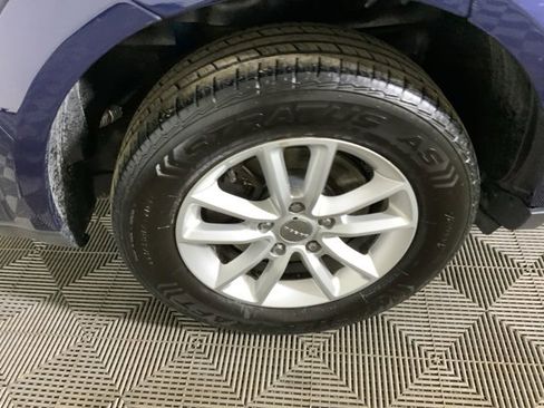 Used 2017 Dodge Journey SXT w/ Comfort/Convenience Group image 14