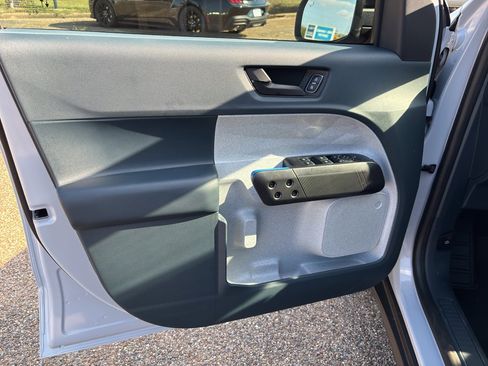 New 2025 Ford Maverick XLT w/ XLT Luxury Package image 20