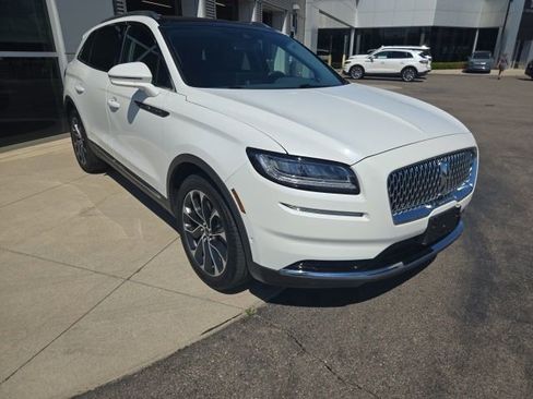 Used 2021 Lincoln Nautilus Reserve FWD image 10