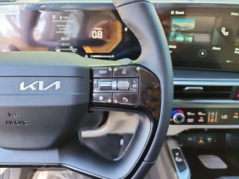 New 2026 Kia Sorento S image 24